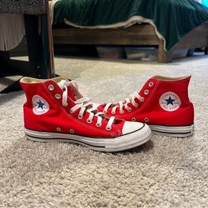 Size Women’s 9.5 Men’s 7.5 - Converse Chuck Taylor All-Star Hi Red - M9621C 600